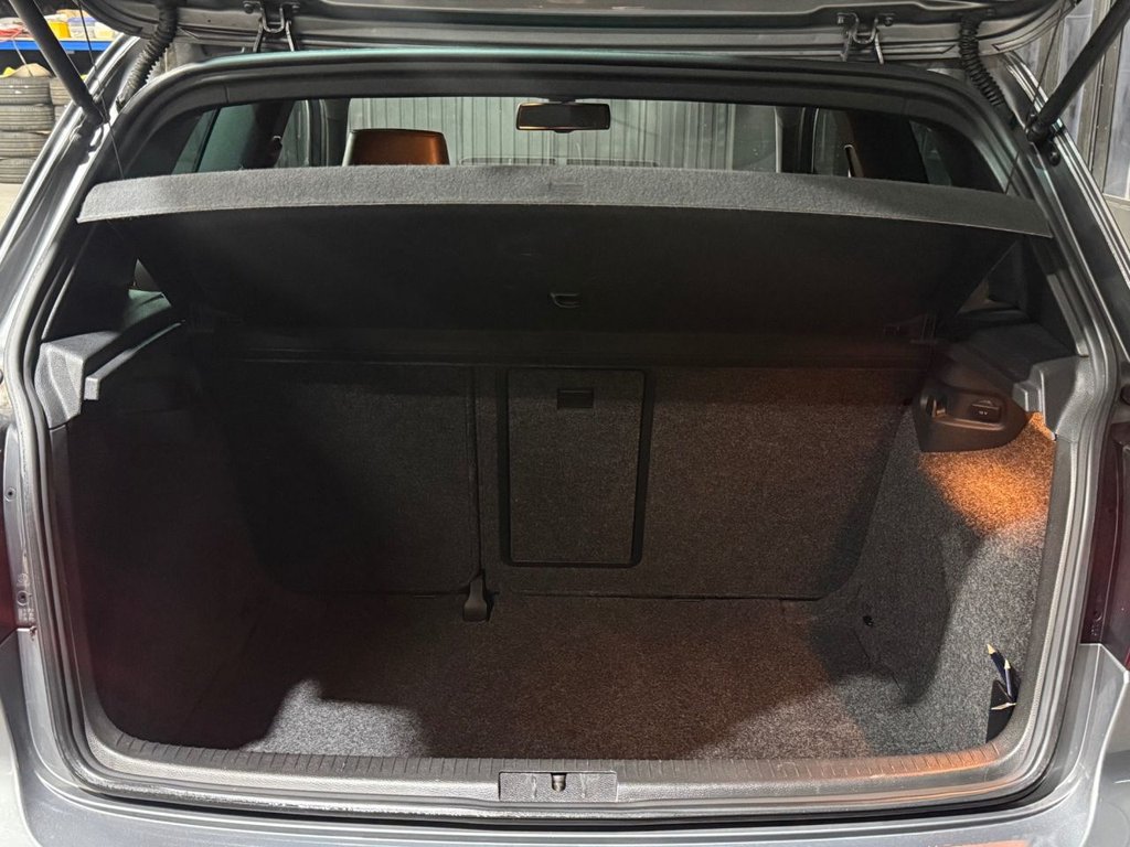 Used Volkswagen Golf 2012 for sale - 77188373: Photo 45