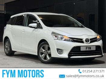 2014 (14) - 1.6 D-4D Trend 5dr