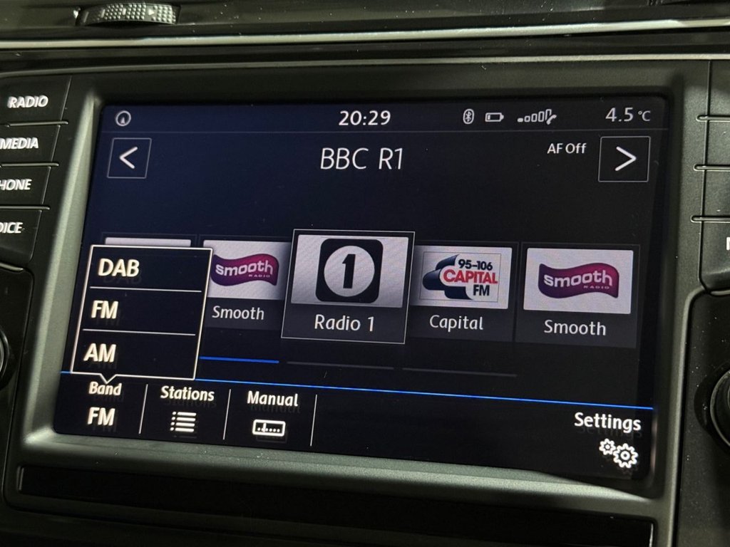 Used Volkswagen Tiguan 2016 for sale - 77692904: Photo 12