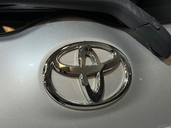 Used Toyota Auris 2010 for sale - 77734483: Photo