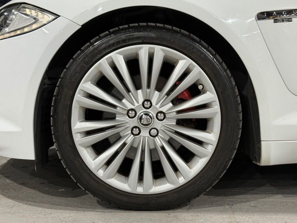 Used Jaguar XF 2013 for sale - 76632596: Photo 19