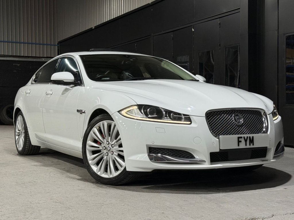 Used Jaguar XF 2013 for sale - 76632596: Photo 2