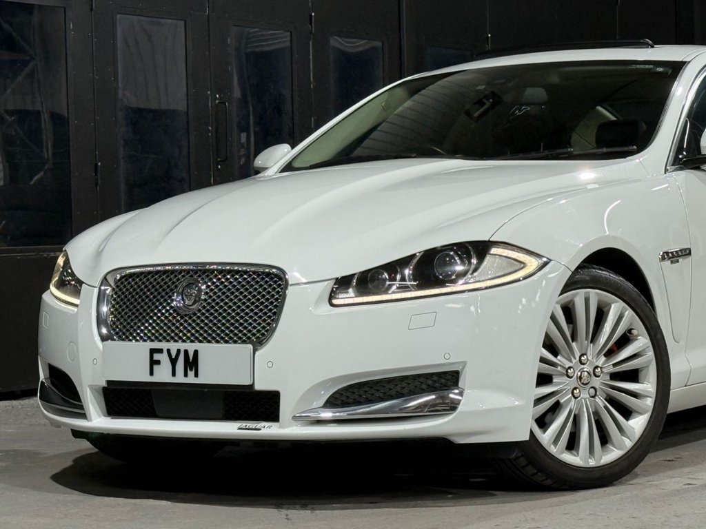 Used Jaguar XF 2013 for sale - 76632596: Photo 24