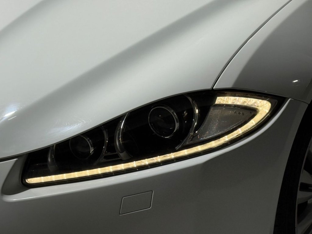 Used Jaguar XF 2013 for sale - 76632596: Photo 34
