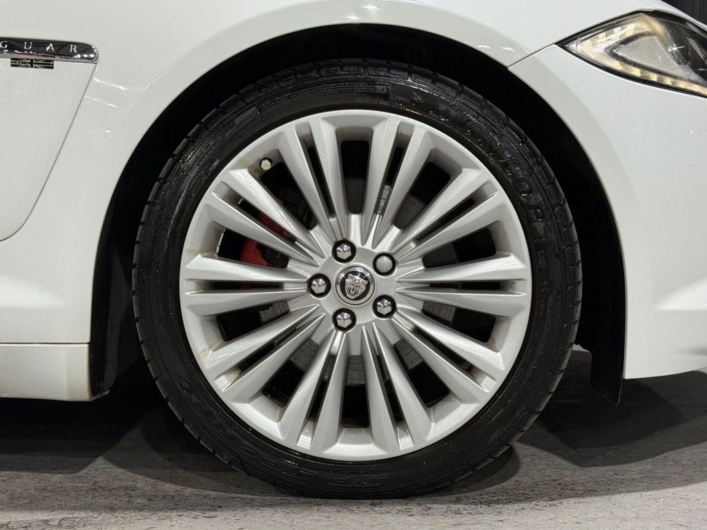 Used Jaguar XF 2013 for sale - 76632596: Photo 40