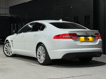 Used Jaguar XF 2013 for sale - 76632596: Photo