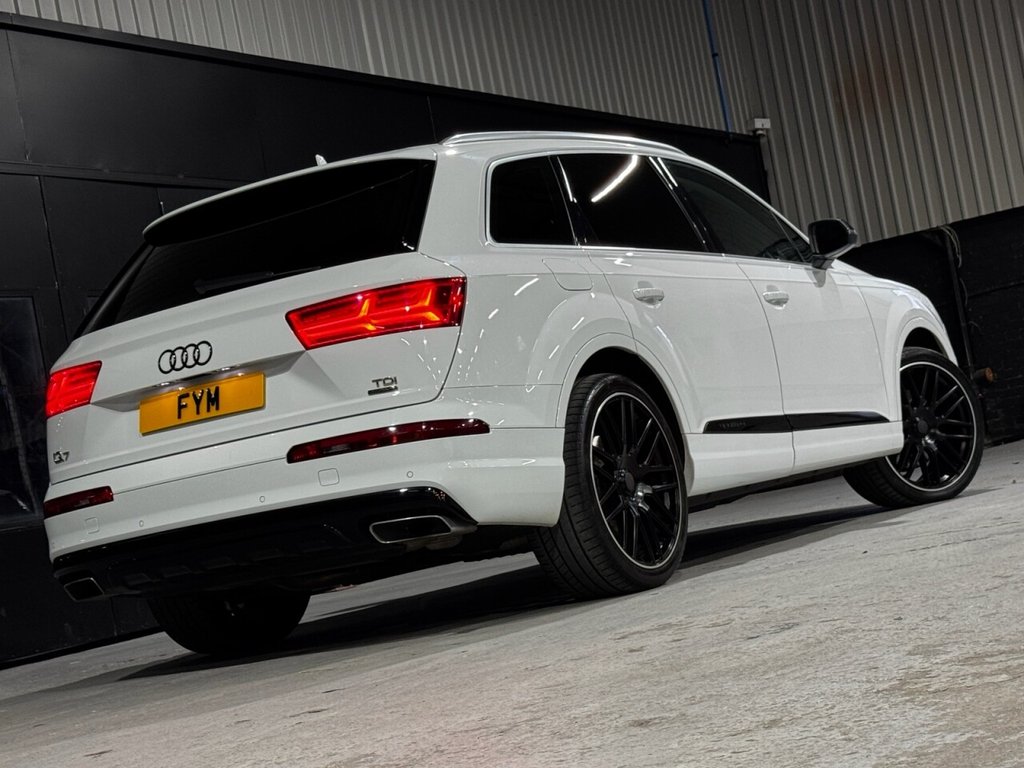 Used Audi Q7 2017 for sale - 76376211: Photo 2