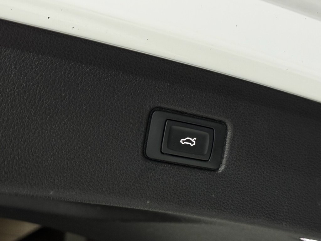 Used Audi Q7 2017 for sale - 76376211: Photo 37