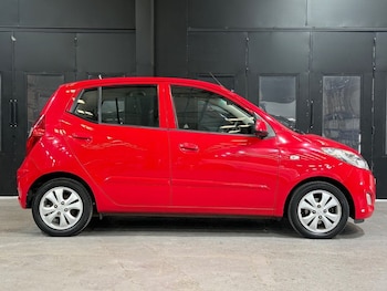 Used Hyundai i10 2011 for sale - 79221943: Photo