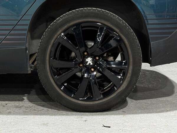 Used Peugeot 2008 2015 for sale - 76279969: Photo 29