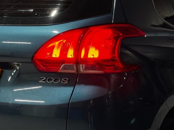 Used Peugeot 2008 2015 for sale - 76279969: Photo 44