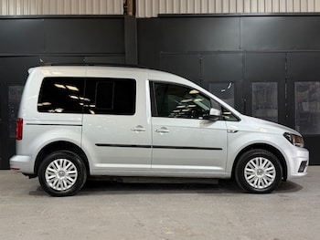 Used Volkswagen Caddy Life 2016 for sale - 79454861: Photo