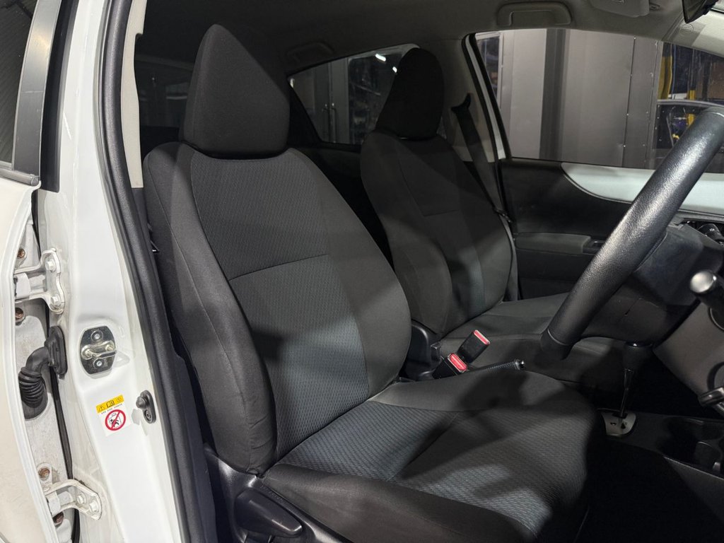 Used Toyota Yaris 2013 for sale - 77692832: Photo 10