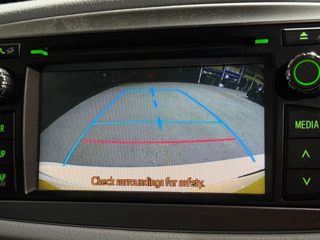 Used Toyota Yaris 2013 for sale - 77692832: Photo 12