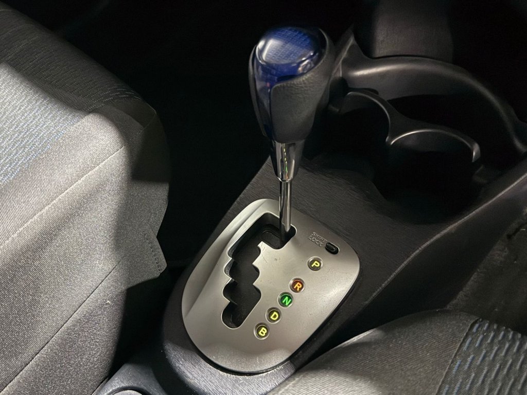 Used Toyota Yaris 2013 for sale - 77692832: Photo 15