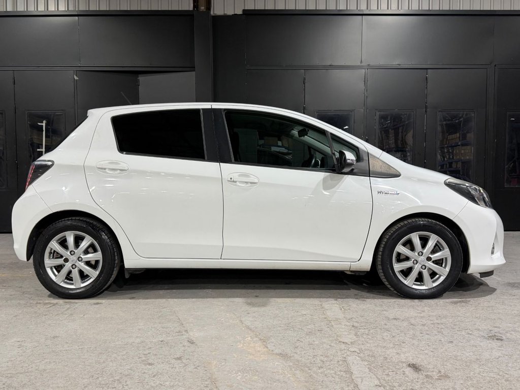Used Toyota Yaris 2013 for sale - 77692832: Photo 3