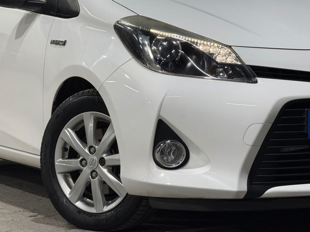 Used Toyota Yaris 2013 for sale - 77692832: Photo 30