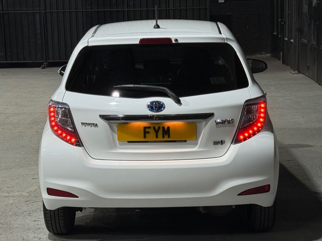 Used Toyota Yaris 2013 for sale - 77692832: Photo 37