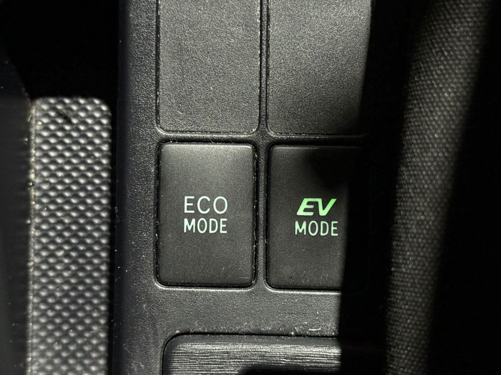 Used Toyota Yaris 2013 for sale - 77692832: Photo 47