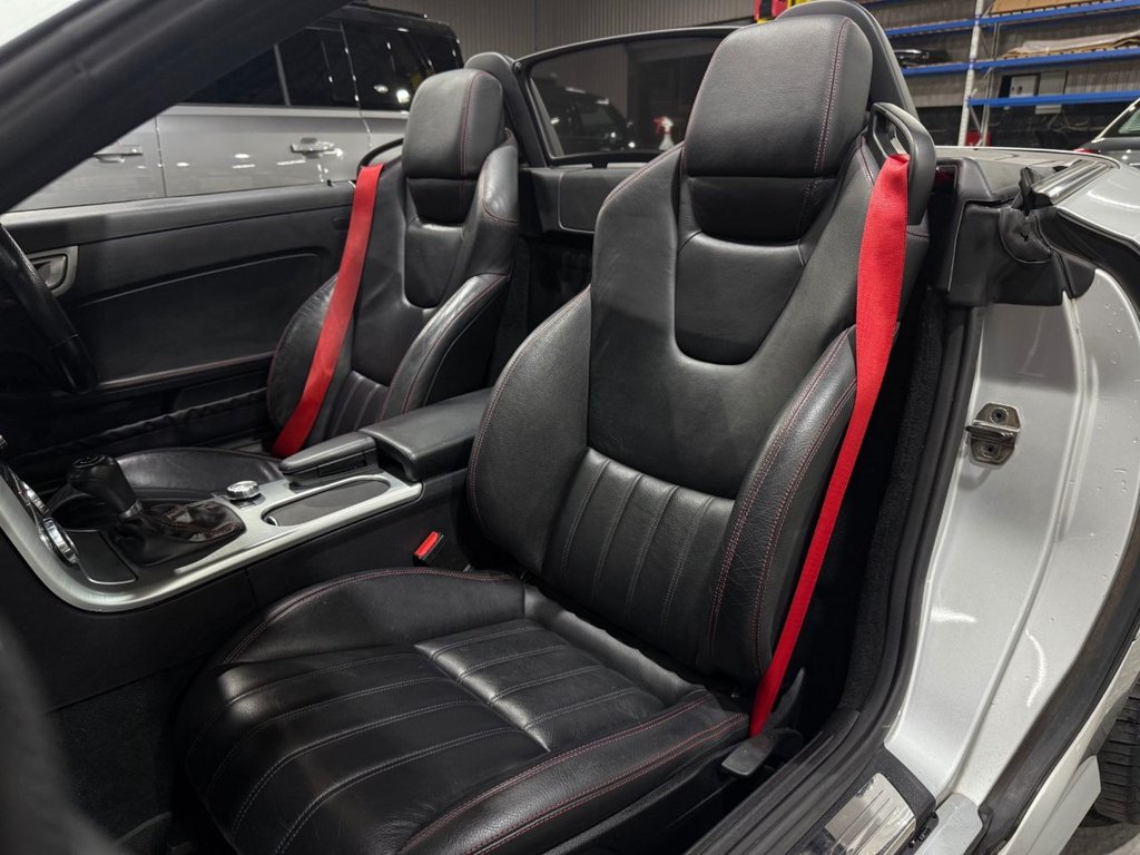 Used Mercedes-Benz SLK 2012 for sale - 76605018: Photo 11