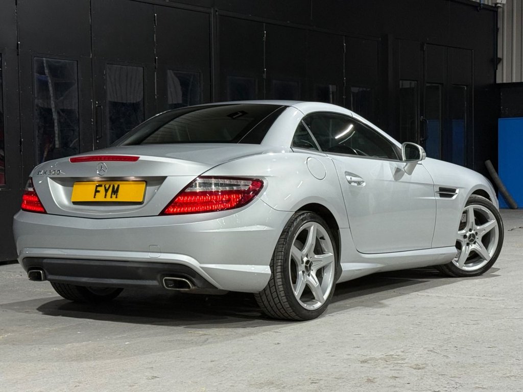 Used Mercedes-Benz SLK 2012 for sale - 76605018: Photo 17
