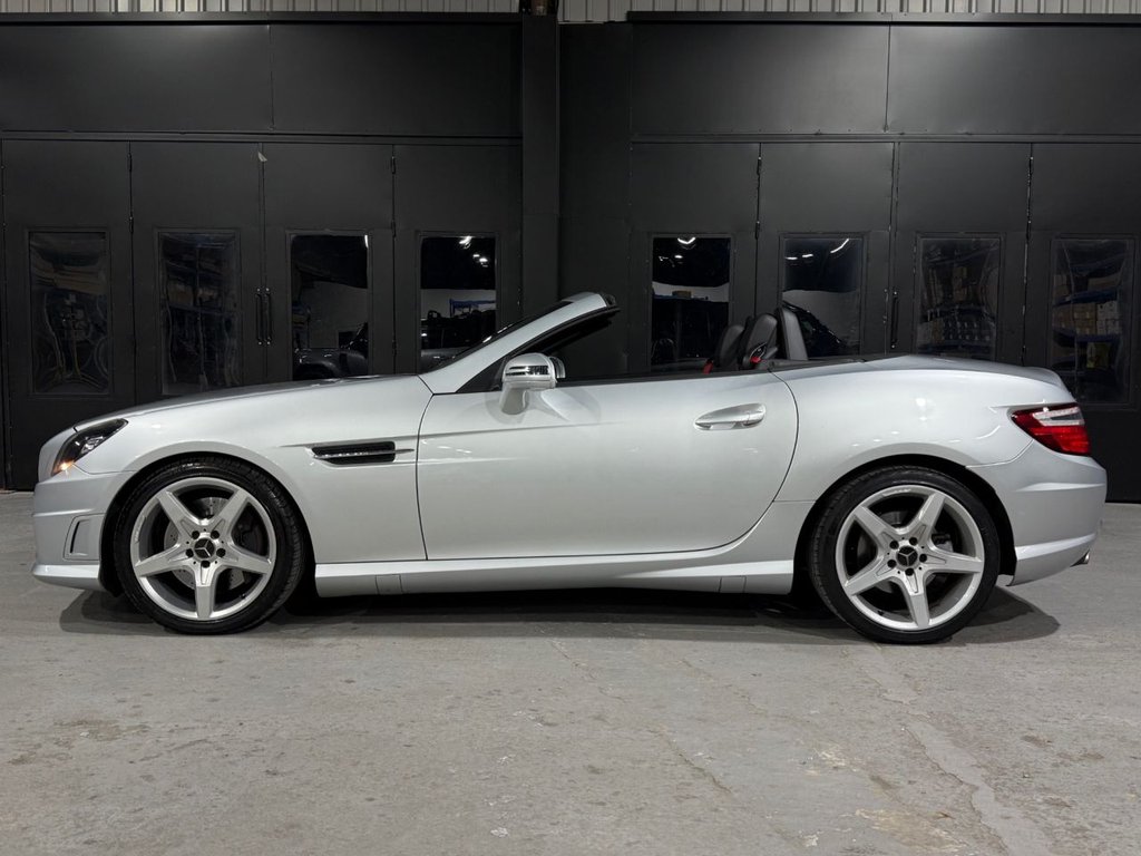 Used Mercedes-Benz SLK 2012 for sale - 76605018: Photo 26