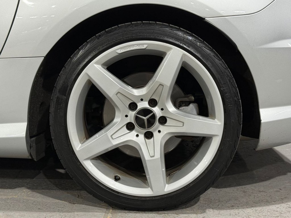 Used Mercedes-Benz SLK 2012 for sale - 76605018: Photo 28