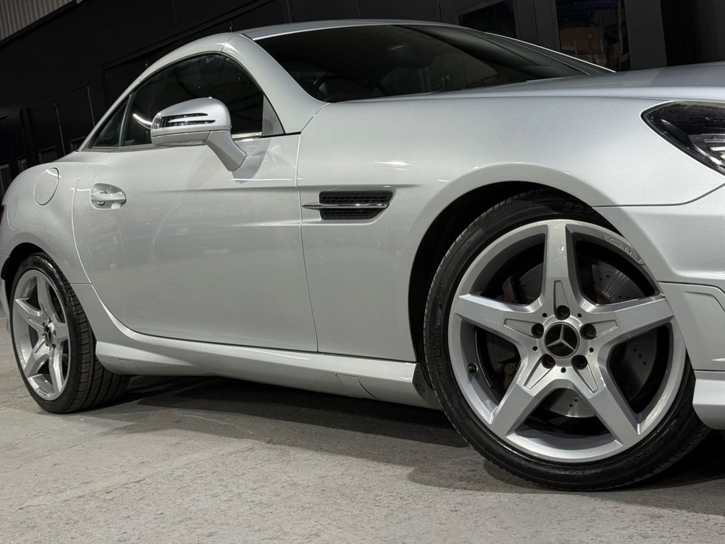 Used Mercedes-Benz SLK 2012 for sale - 76605018: Photo 31