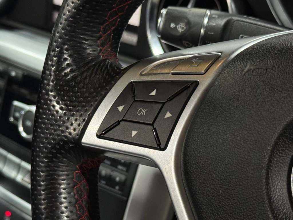 Used Mercedes-Benz SLK 2012 for sale - 76605018: Photo 34