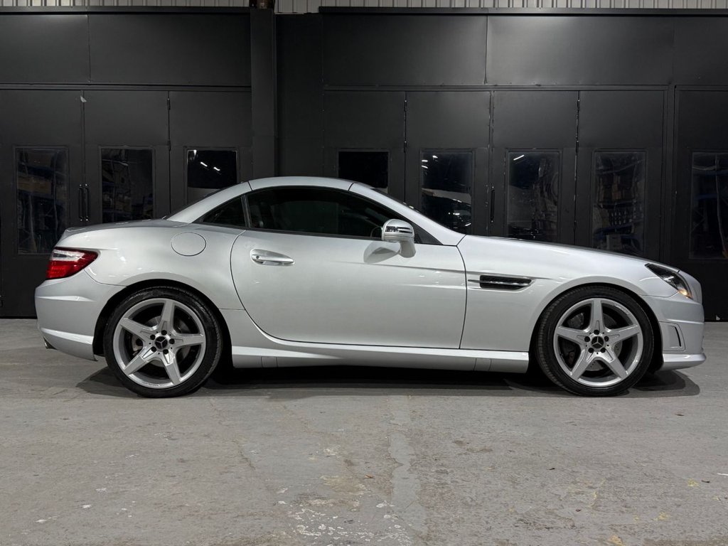 Used Mercedes-Benz SLK 2012 for sale - 76605018: Photo 4