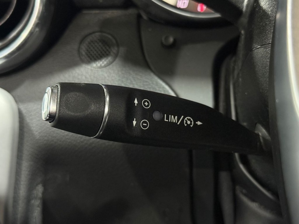 Used Mercedes-Benz SLK 2012 for sale - 76605018: Photo 44