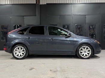 Used Ford Focus 2010 for sale - 78246681: Photo