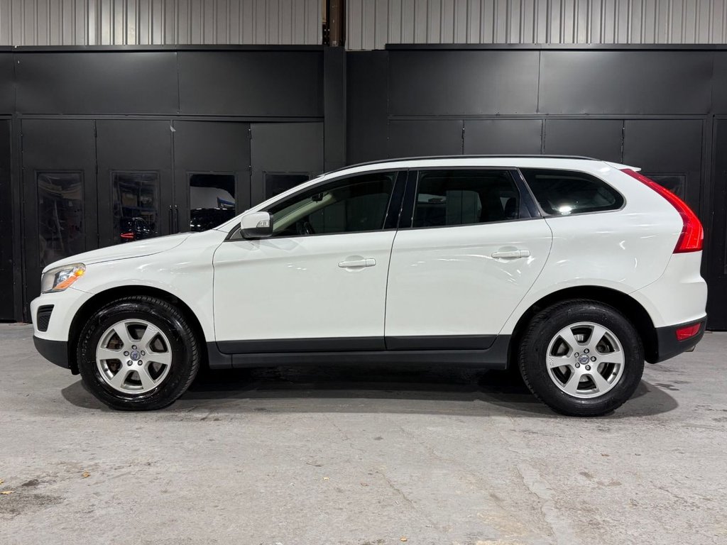 Used Volvo XC60 2011 for sale - 76740709: Photo 14