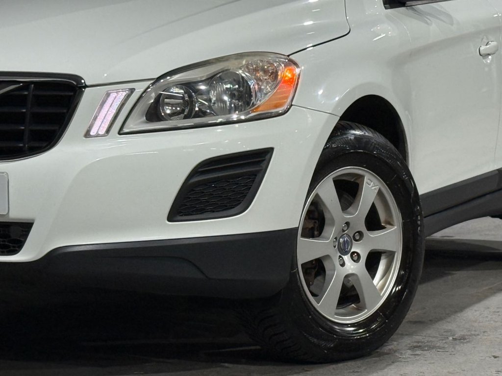 Used Volvo XC60 2011 for sale - 76740709: Photo 23
