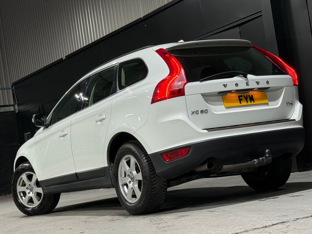 Used Volvo XC60 2011 for sale - 76740709: Photo 26