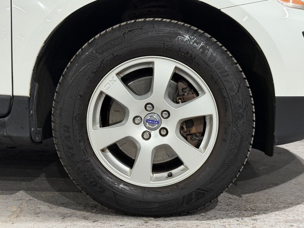 Used Volvo XC60 2011 for sale - 76740709: Photo 37