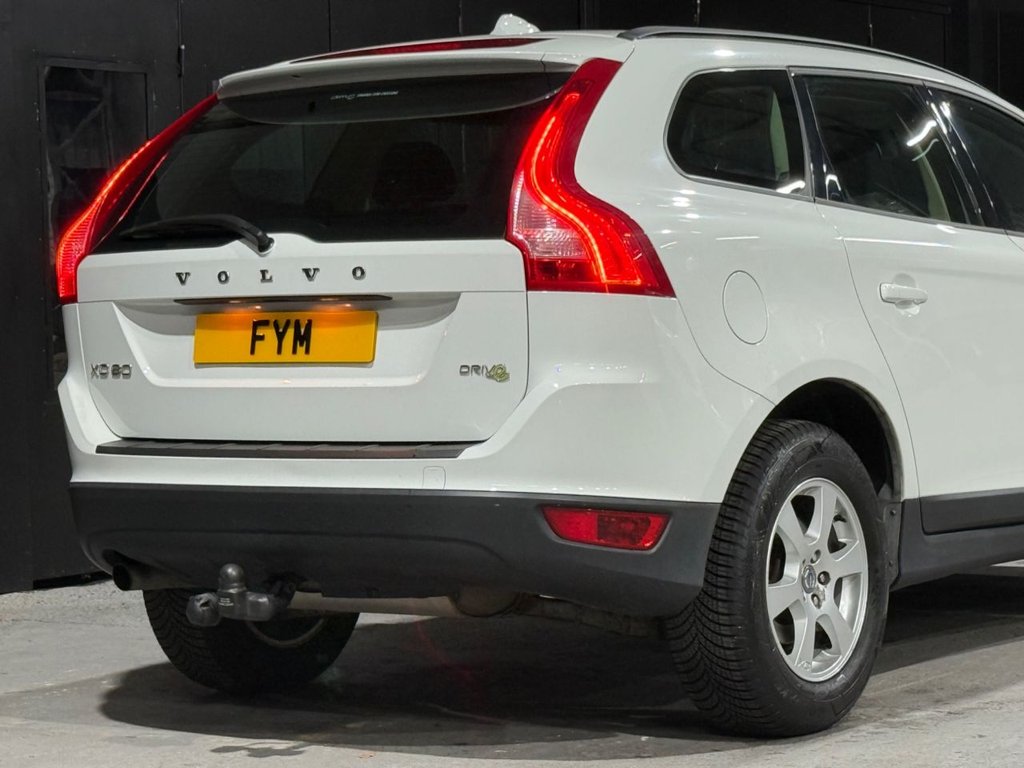 Used Volvo XC60 2011 for sale - 76740709: Photo 46