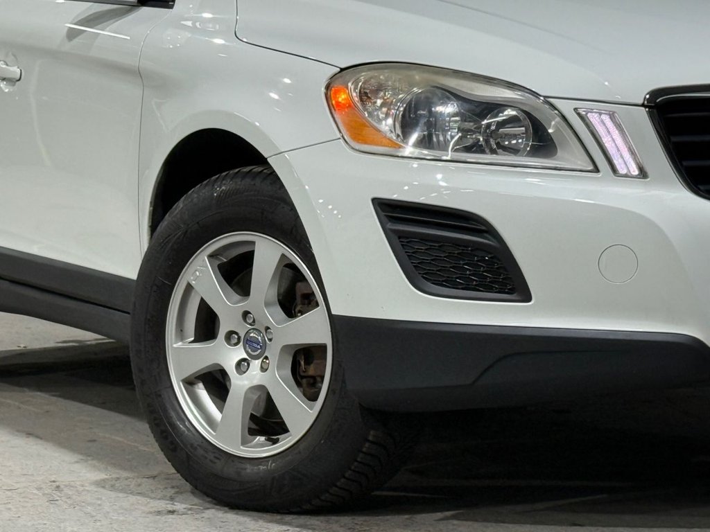 Used Volvo XC60 2011 for sale - 76740709: Photo 47