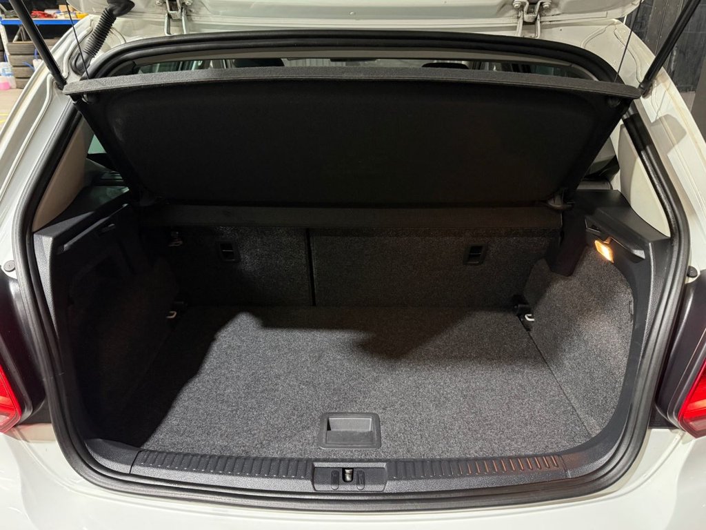 Used Volkswagen Polo 2015 for sale - 78141817: Photo 39