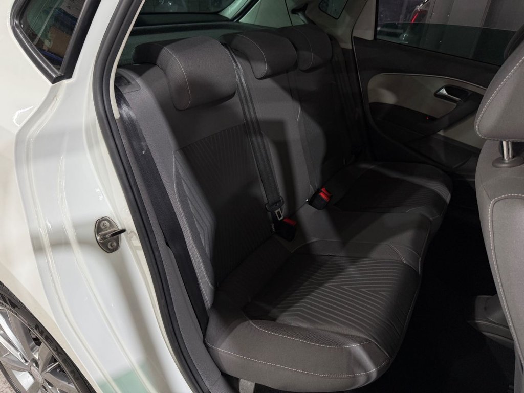 Used Volkswagen Polo 2015 for sale - 78141817: Photo 43