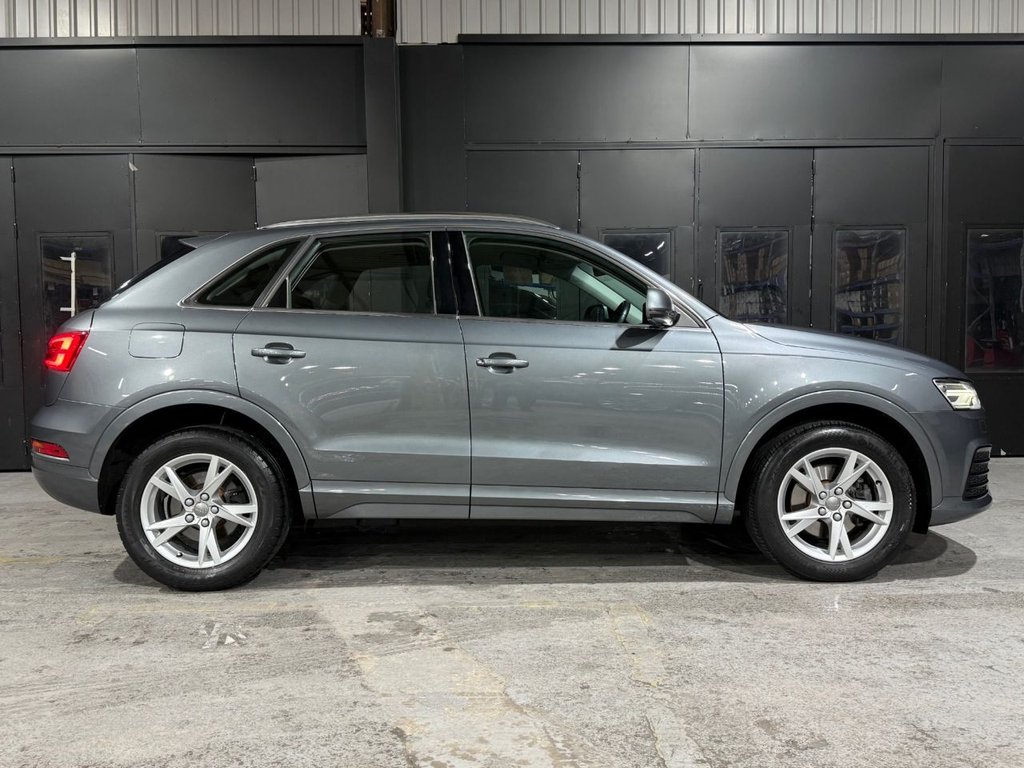 Used Audi Q3 2017 for sale - 77692631: Photo 4