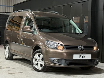 Used Volkswagen Caddy Maxi Life 2013 for sale - 79607800: Photo