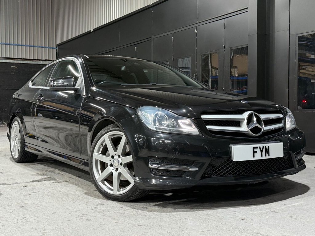 Used Mercedes-Benz C Class 2014 for sale - 76617617: Photo 3