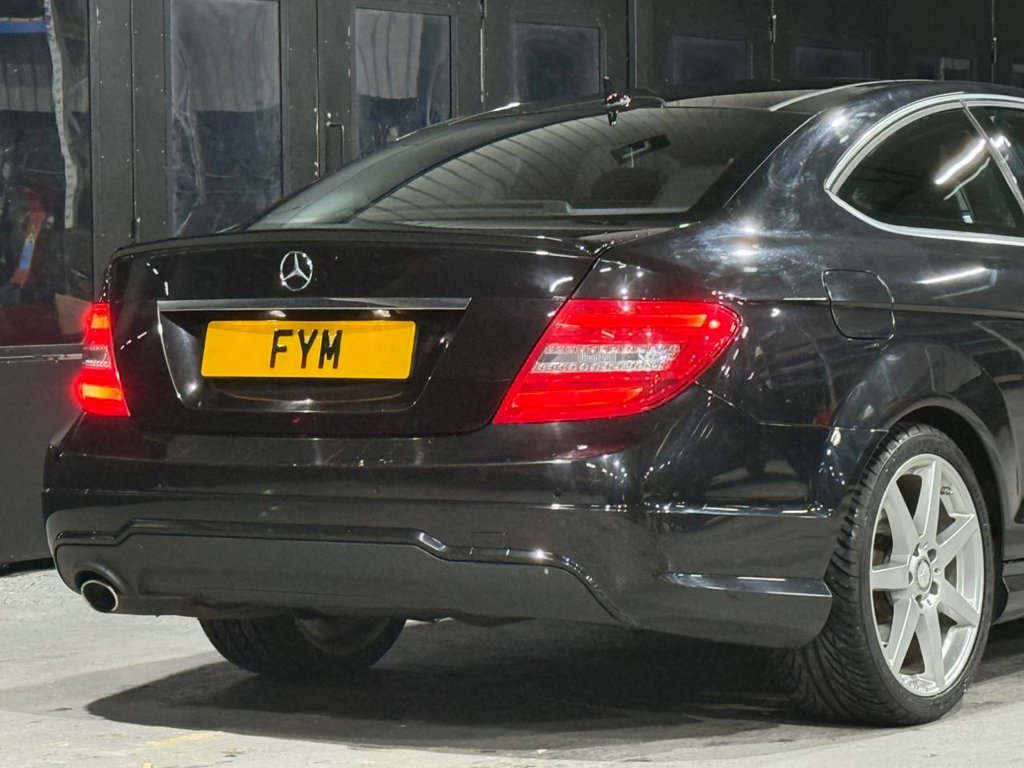 Used Mercedes-Benz C Class 2014 for sale - 76617617: Photo 46