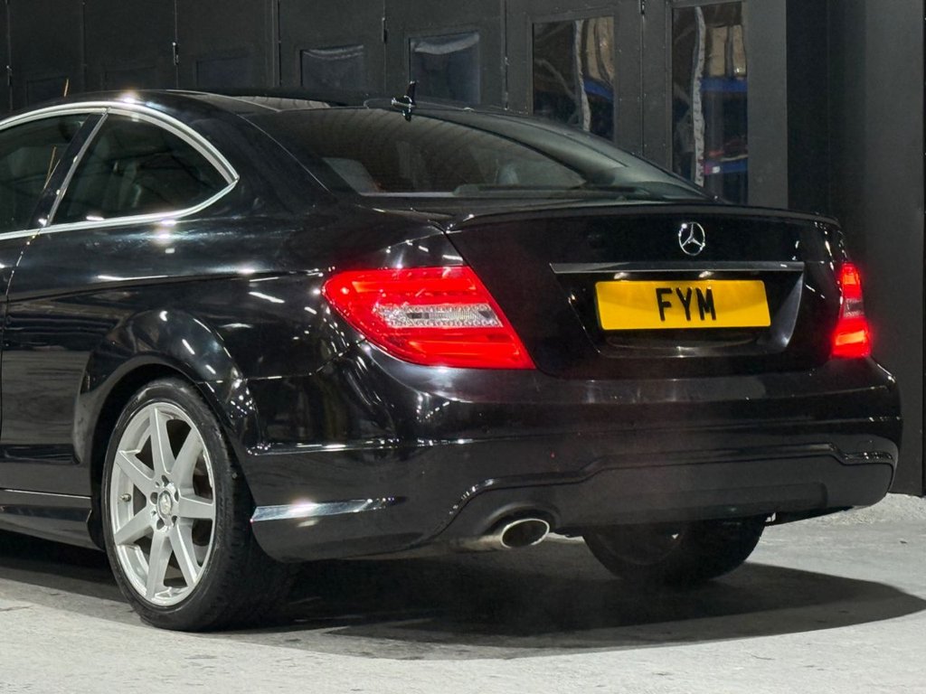 Used Mercedes-Benz C Class 2014 for sale - 76617617: Photo 47