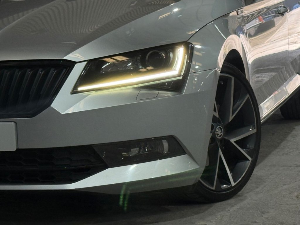 Used Skoda Superb 2017 for sale - 77734768: Photo 32