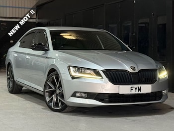 Used Skoda Superb 2017 for sale - 77734768: Photo