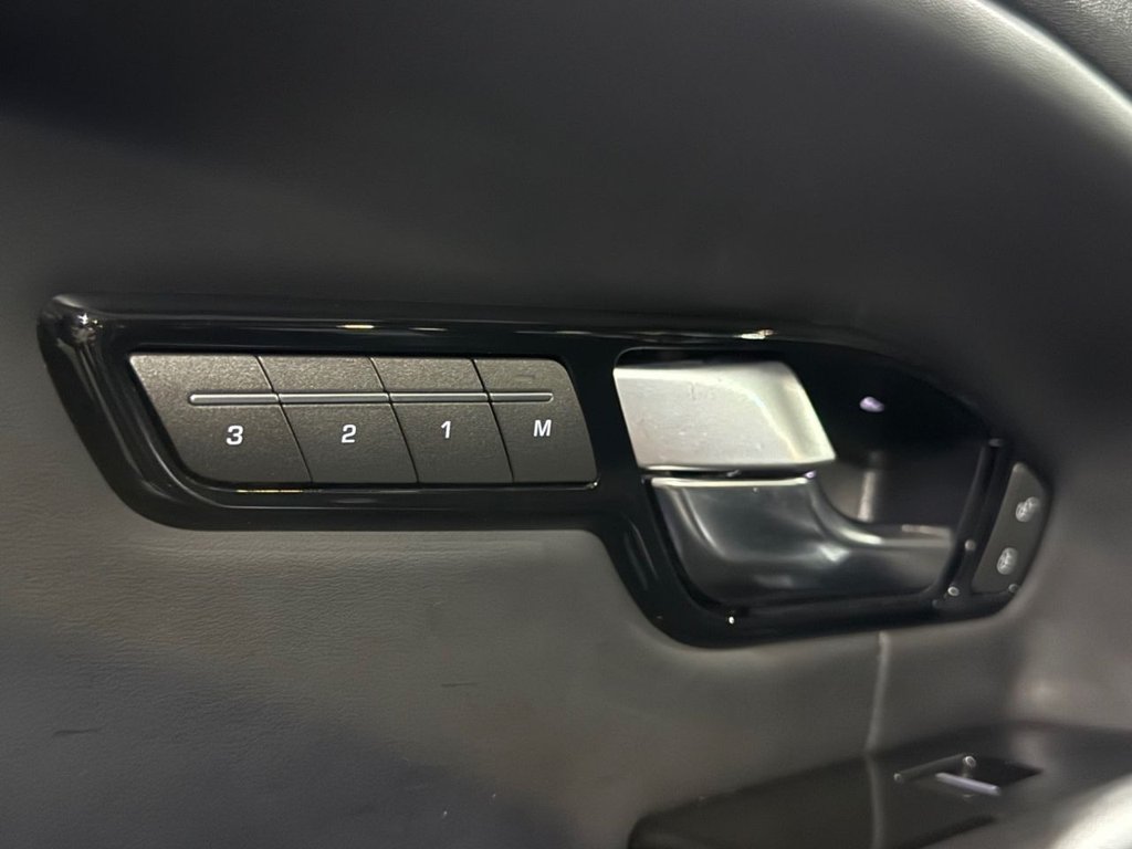 Used Land Rover Range Rover Evoque 2018 for sale - 77692721: Photo 18