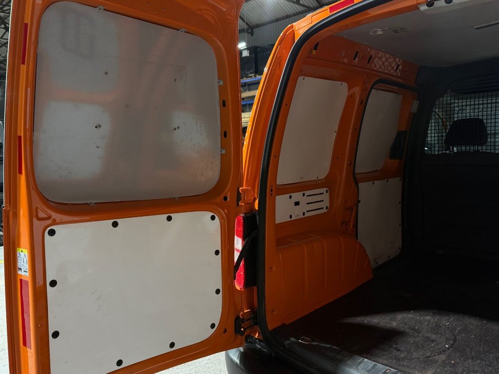 Used Volkswagen Caddy 2012 for sale - 77952391: Photo 32