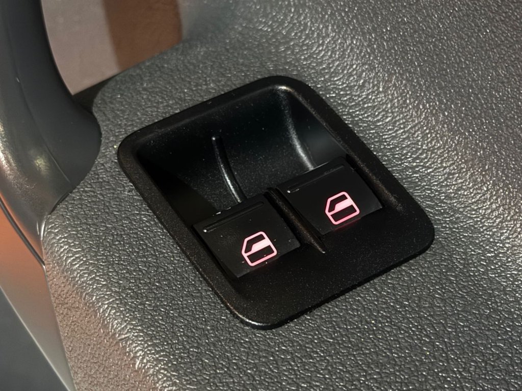 Used Volkswagen Caddy 2012 for sale - 77952391: Photo 36